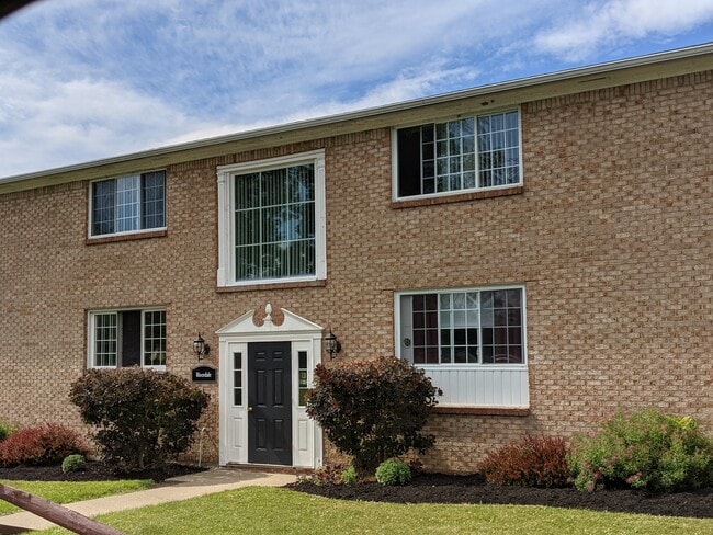 Photo - Aurora Village