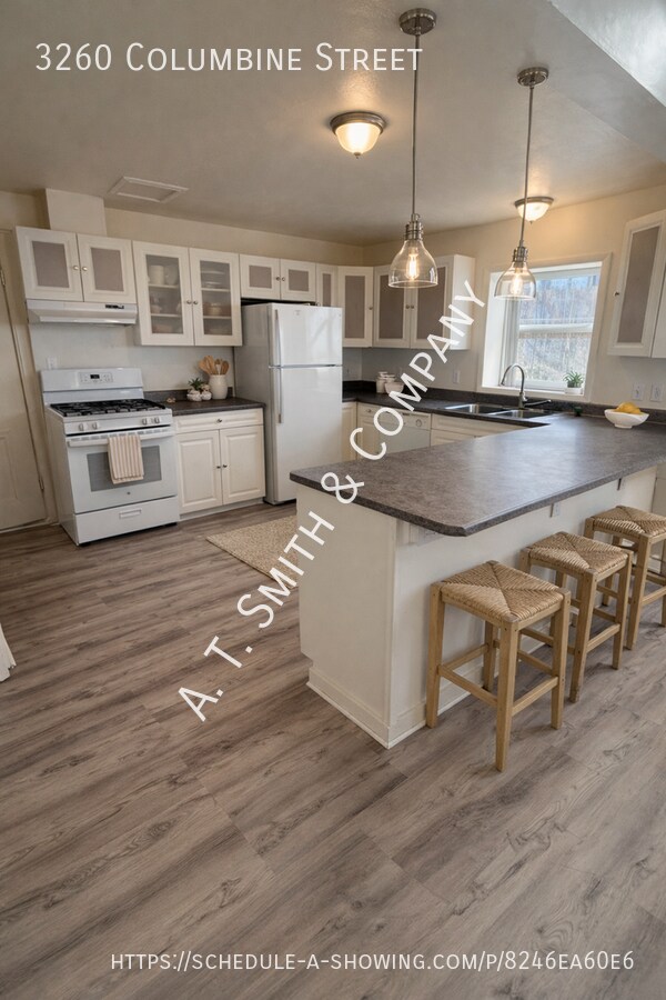 Photo - 3260 Columbine St