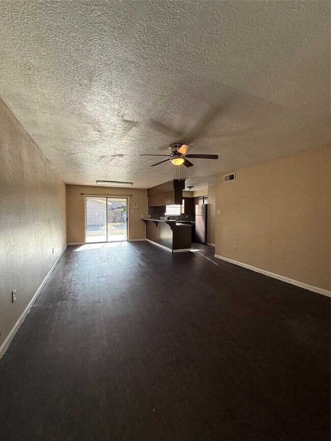 Photo - 1503 Donovan St Unidad 6
