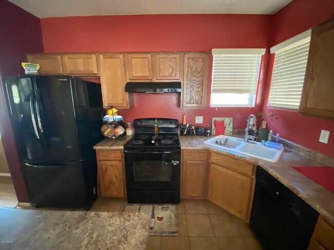 Photo - 2004 N 78th Ave