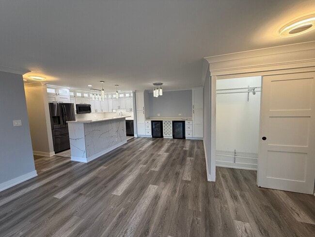 Photo - 803 Brook Dr Unit 7