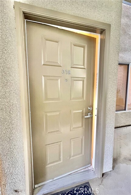 Photo - 2905 Montrose Ave Unit 318