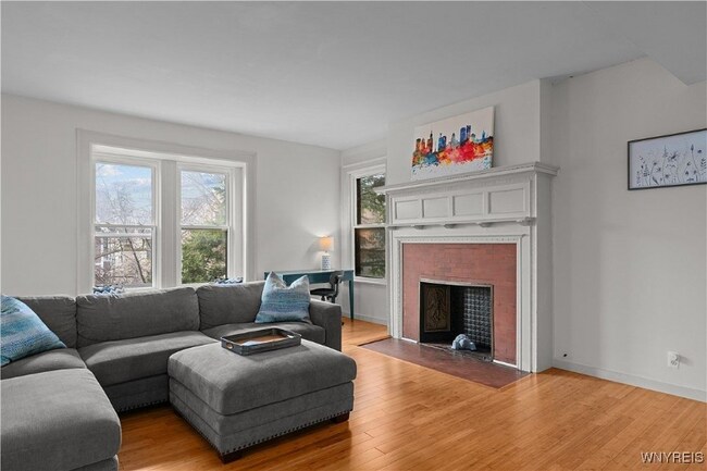 Photo - 59 Irving Pl Apartamento Unidad 2