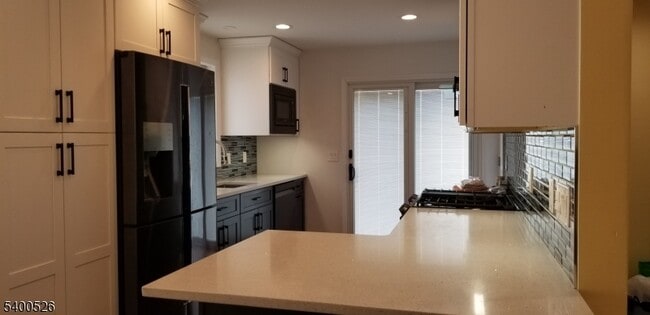 Photo - 374 E Midland Ave