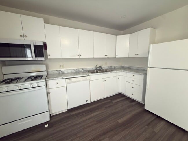 1411 Scottsdale Dr