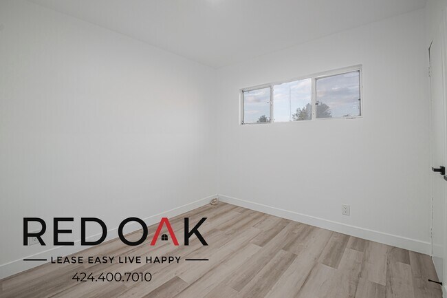 Photo - 15741 Blaine Ave Unit 8