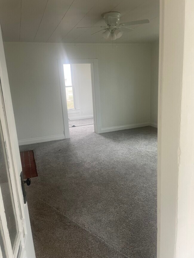 Photo - 1608 Marion Ave