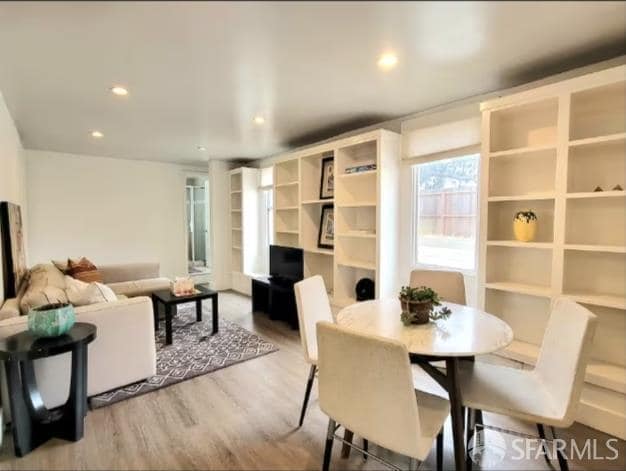 Building Photo - 365 22nd Ave