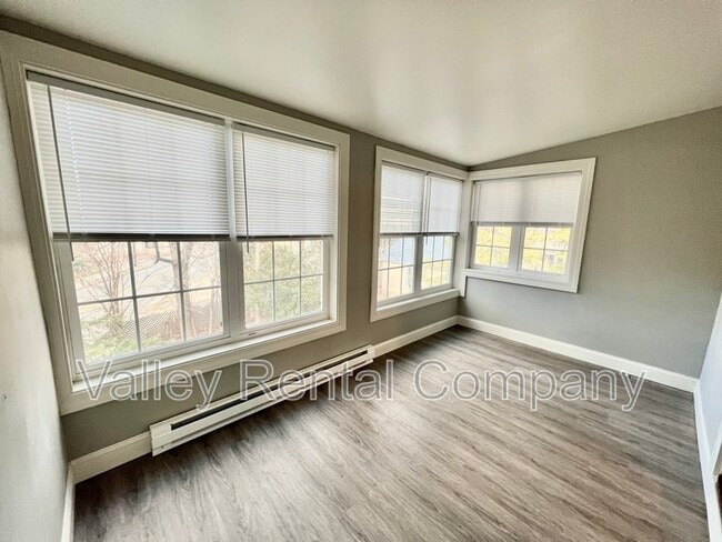 Photo - 2-4 Highland Avenue - 4B