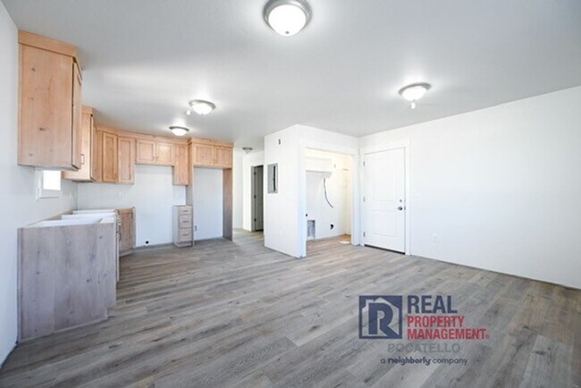 Photo - 5405 Park Lawn Dr Unit #A