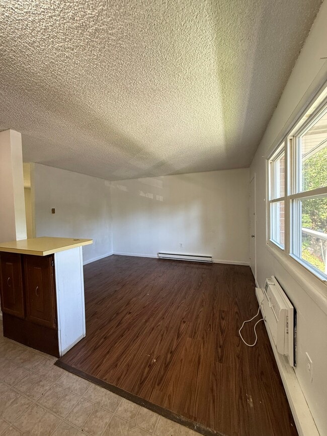 Photo - 2111 Florence Ave Unit A
