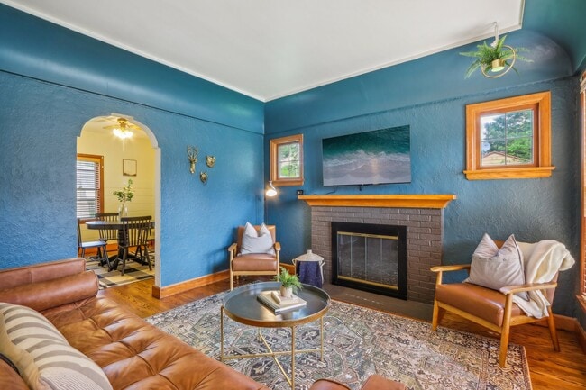 Photo - 6225 N Green Bay Ave