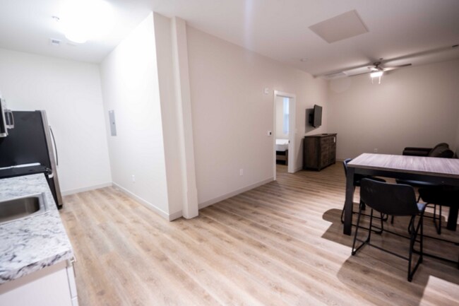 Photo - 103 N 1st St Unit 201