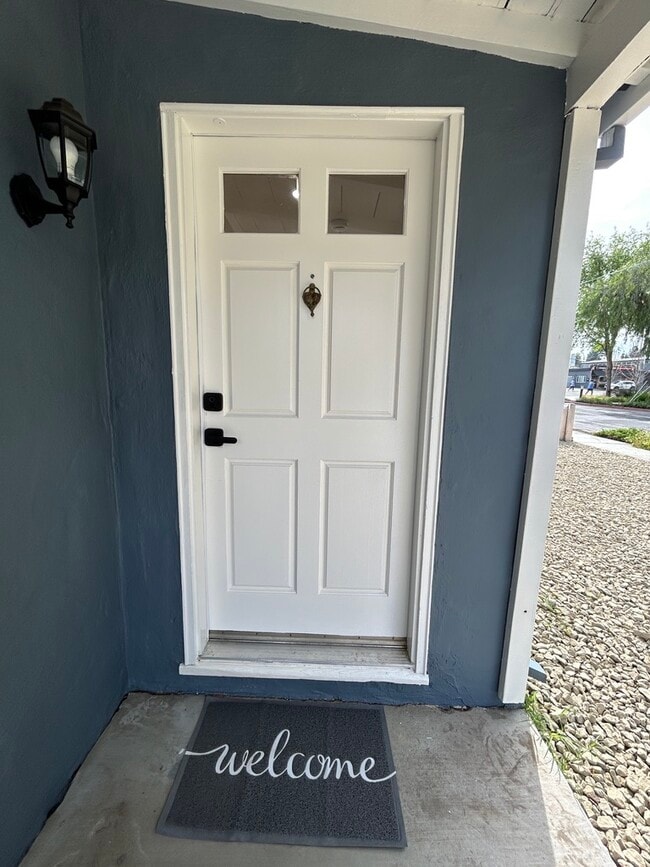 Photo - 820 Jackson St