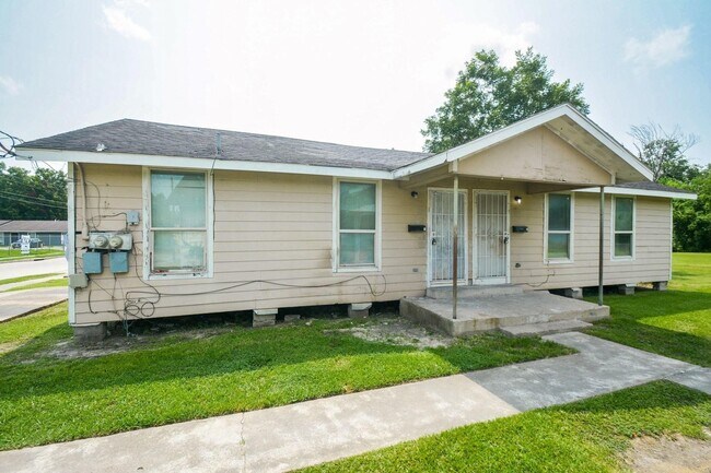Photo - 6014 Collingsworth St