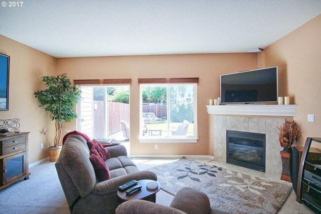 Photo - 11218 SE Adamson Ct