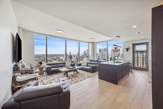 Photo - 44 East Ave Unit 4203