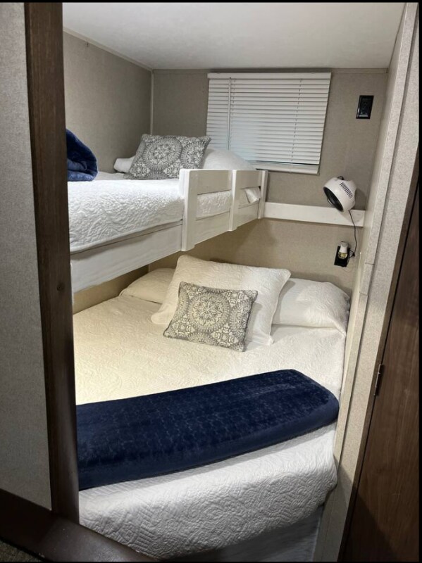 Photo - 2629 W Elm Mott Ln Unit 16 Acre Farm Retreat