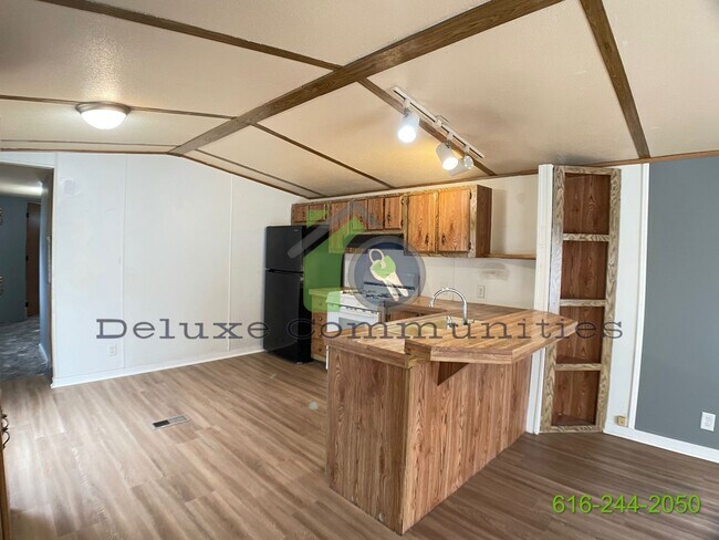 Photo - 2 Bed 1 Bath Mobile Home COMING SOON!