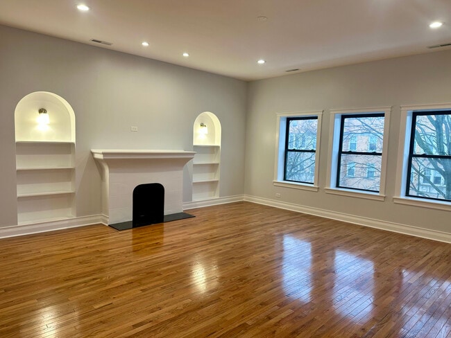 Photo - 2308 W Farwell Ave Unit 3E