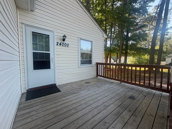 Photo - One story duplex