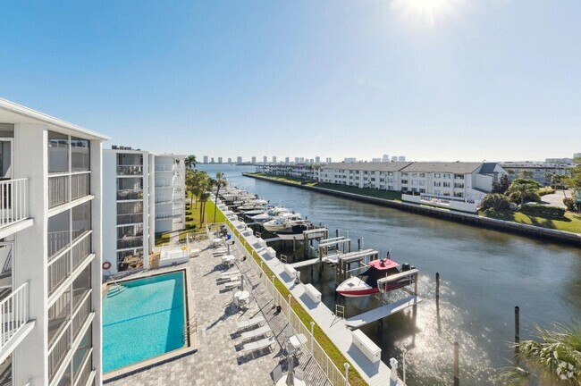 Building Photo - 108 Paradise Harbour Blvd Unit 107 Rental