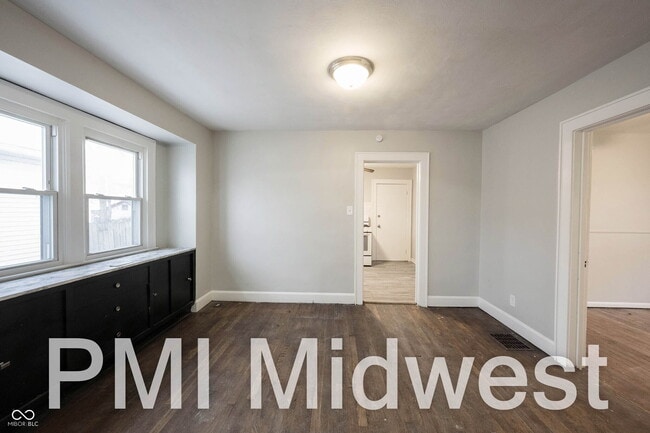 Photo - 2905 E 17th St