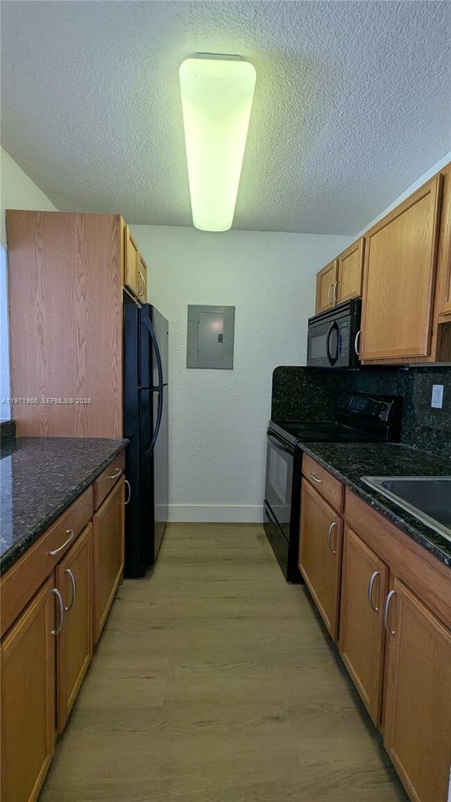 Photo - 445 SW 11th St Unit 408