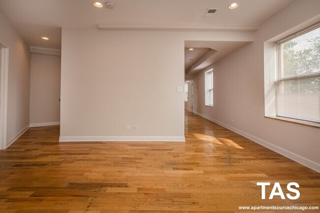 Photo - 7225 N Rogers Ave Unit 3