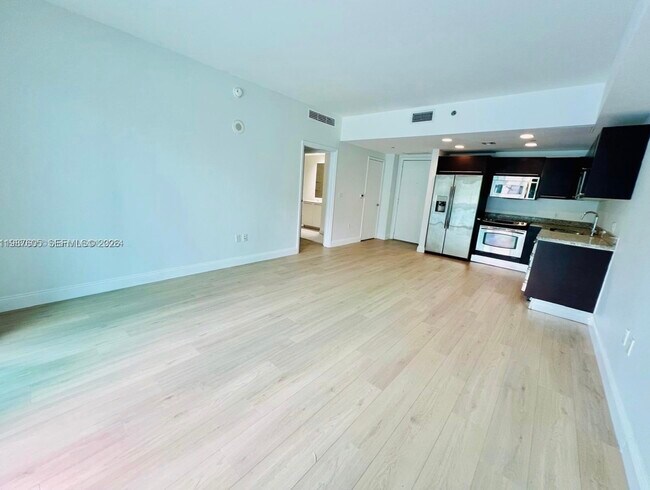 Photo - 950 Brickell Bay Dr Unit 1109