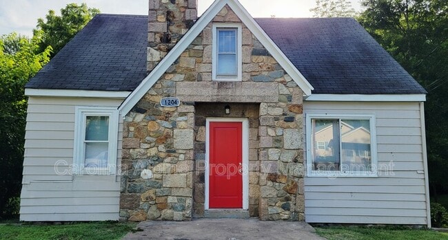 Photo - 1204 Asheboro St House