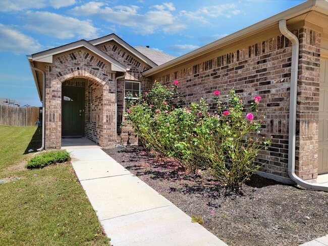 Building Photo - 1308 Fairhaven Gtwy