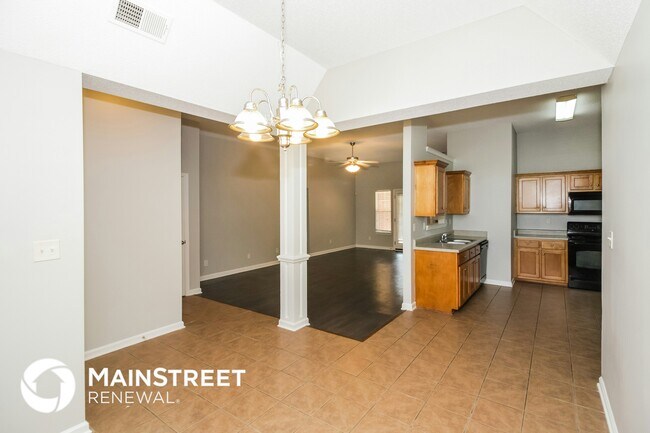 Photo - 9135 Tremont Dr
