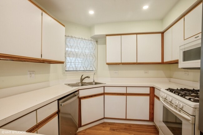 Photo - 1051 Rockport Dr