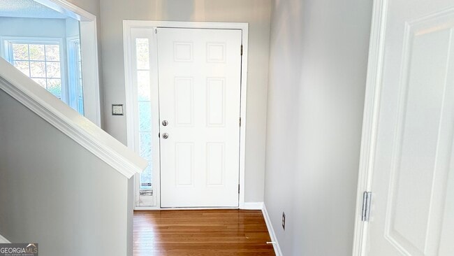 Photo - 273 Bainbridge Cir