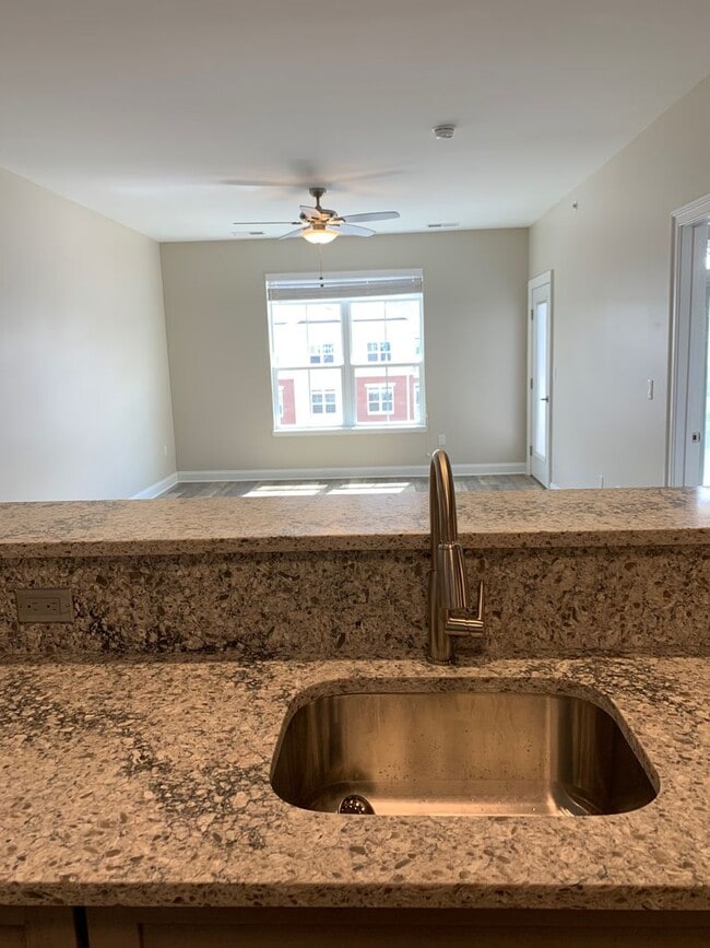 Photo - One Dutchess Luxury Waterfront 1, 2, & 3 Bedroom Apartments homes