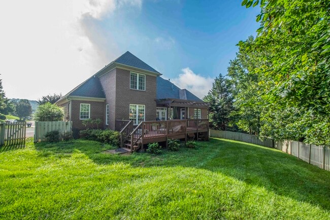 Photo - 9728 Valley Woods Ln