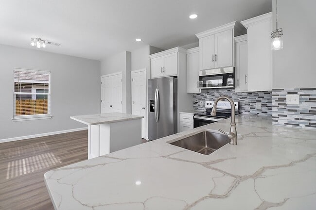 Photo - 19218 Akin Dr