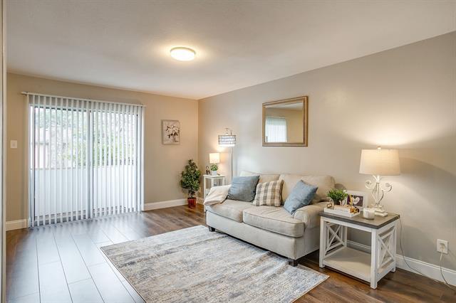 Building Photo - 5809 Harvest Hill Rd Unit 2055