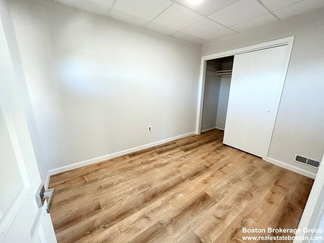 Photo - 105 Buttonwood St