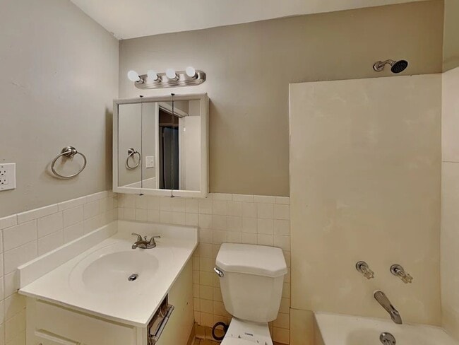 Building Photo - 7340 Quivas St Rental