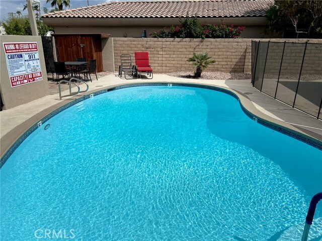 Building Photo - 74443 Driftwood Dr Unit A Rental