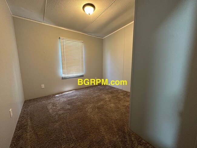 Photo - 312 E Valentine Rd