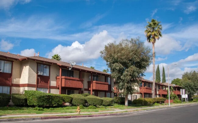 Photo - Tara Woods Garden Apartments