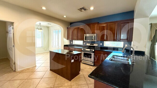 Photo - 2131 E Yellowstone Pl