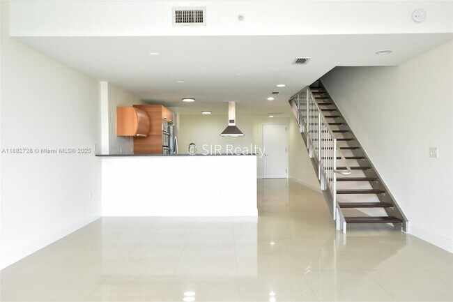 Photo - 2950 NE 188th St Unidad 336