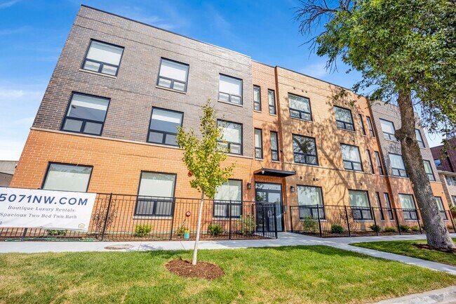 Photo - 5071 N Northwest Hwy Unit 103