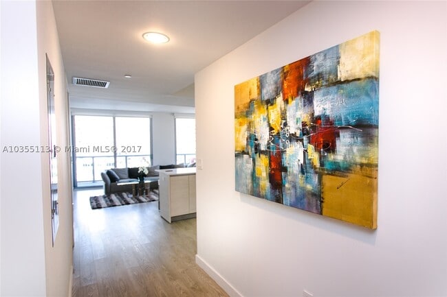 Building Photo - 2600 E Hallandale Beach Blvd Unit T501 SEASONAL