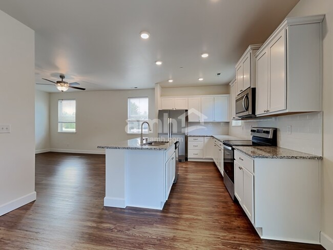 Photo - 10601 136th St Ct E