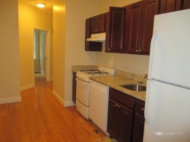 Photo - 84 Fenway Unit 2